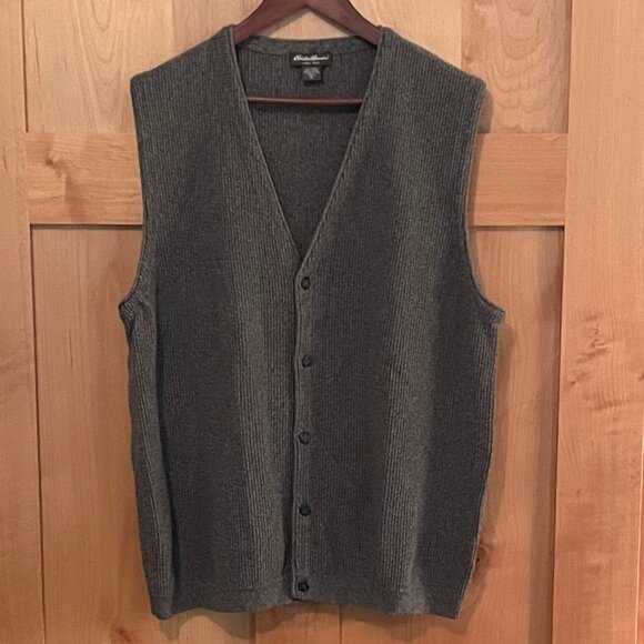 Men's EDDIE BAUER Charcoal grey button front vest - Picture 1 of 3